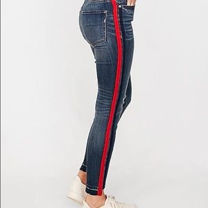 Express High Rise Jean w Red Stripe